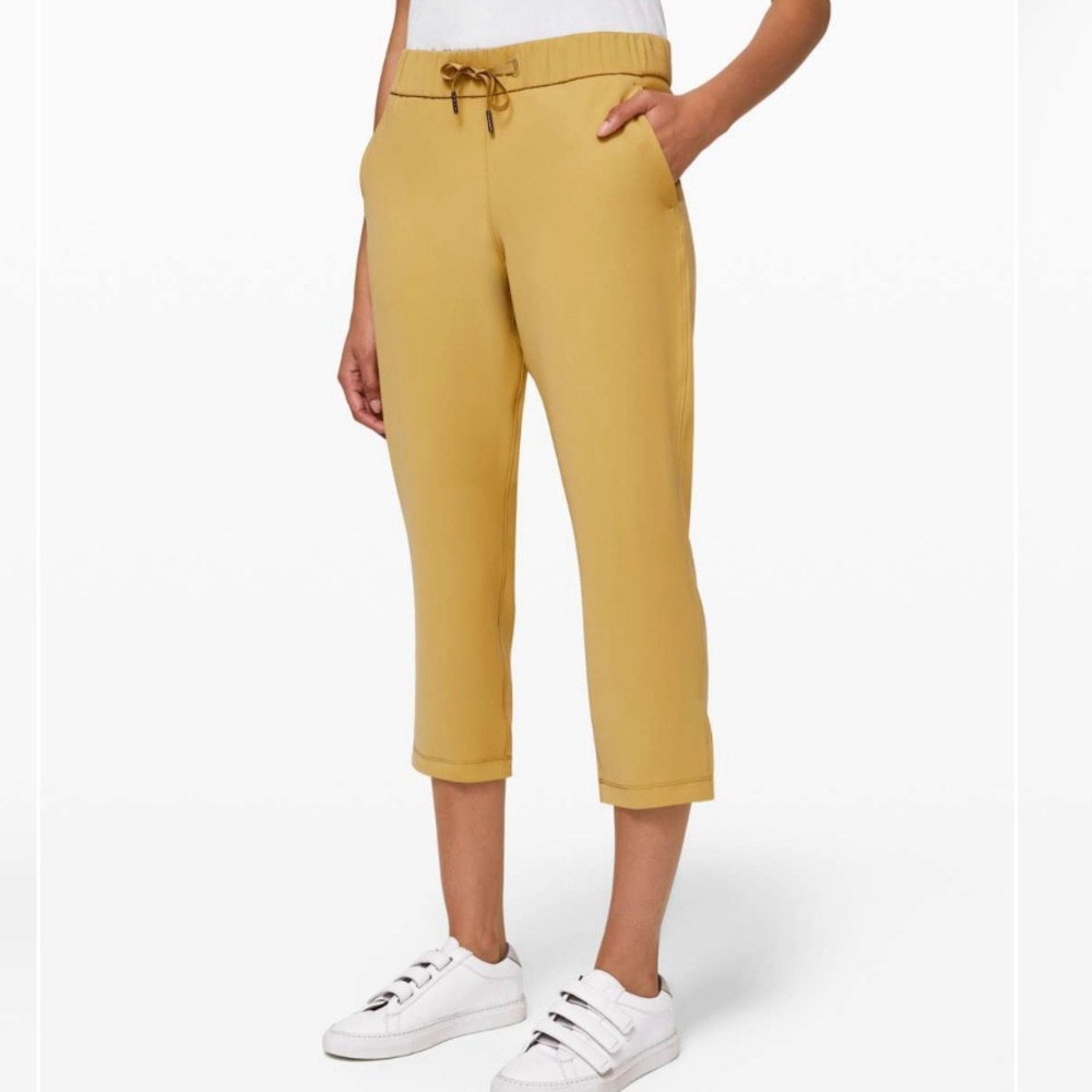 On the Fly Crop *Woven 23" Vintage Gold